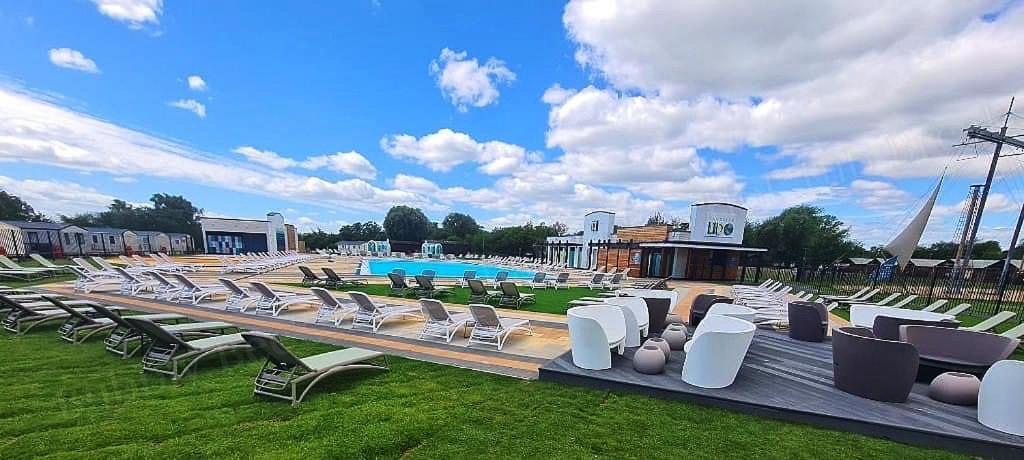 Relaxing Holiday Home With Hot Tub At Tattershall Lakes Екстер'єр фото
