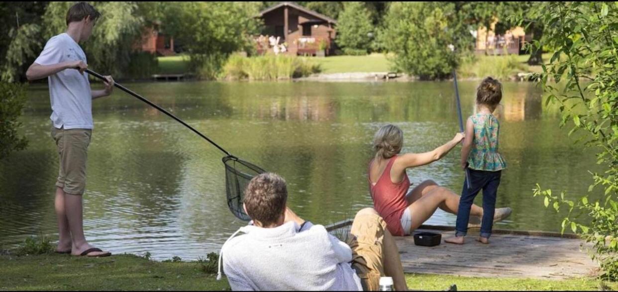 Relaxing Holiday Home With Hot Tub At Tattershall Lakes Екстер'єр фото
